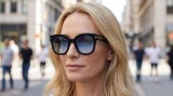 Tom Ford Beatrix-02 FT0613 01W 52 Wygenerowany obraz