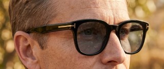 Tom Ford Sinatra FT1104 01A 53 Wygenerowany obraz